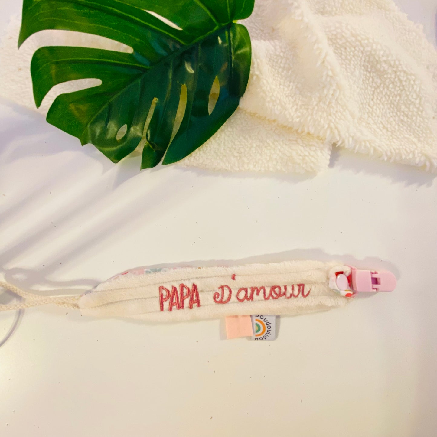 Attache tétine papa