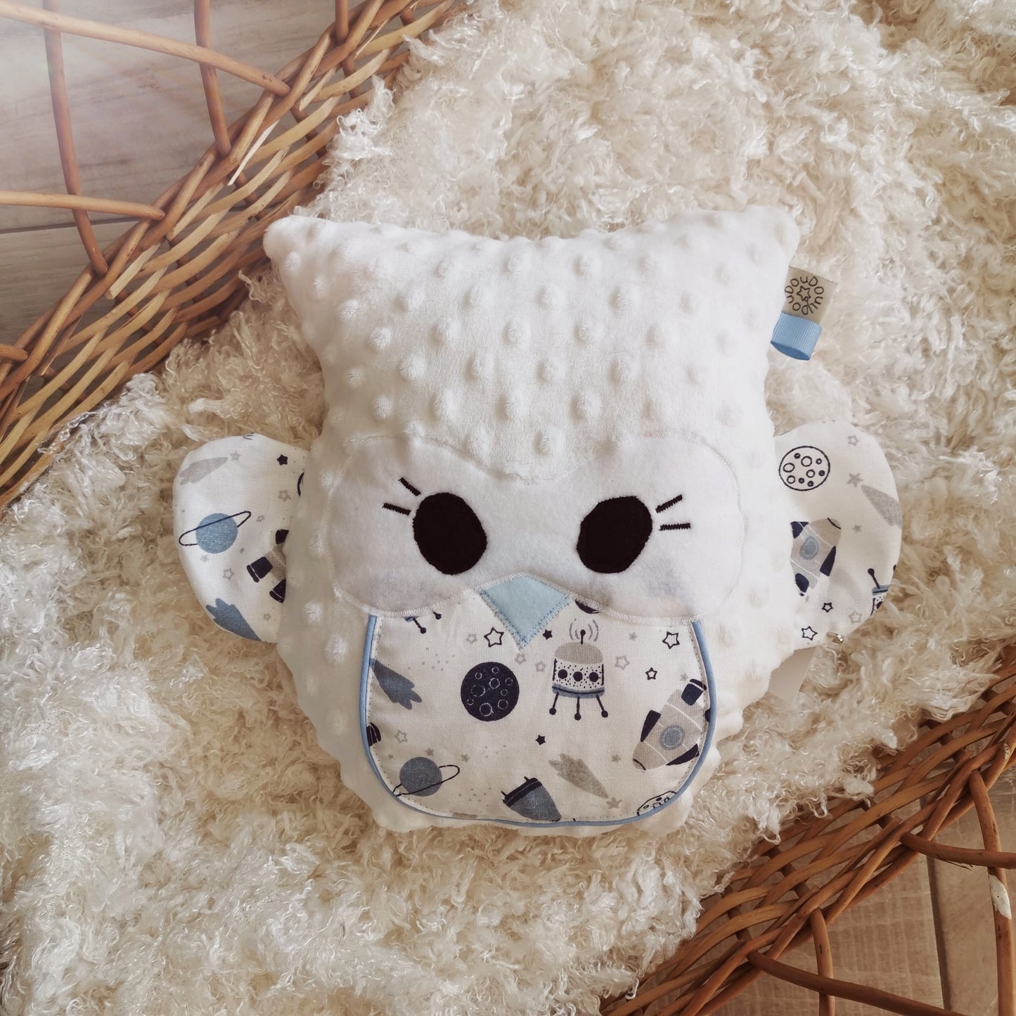 Hibou blanc cosmo
